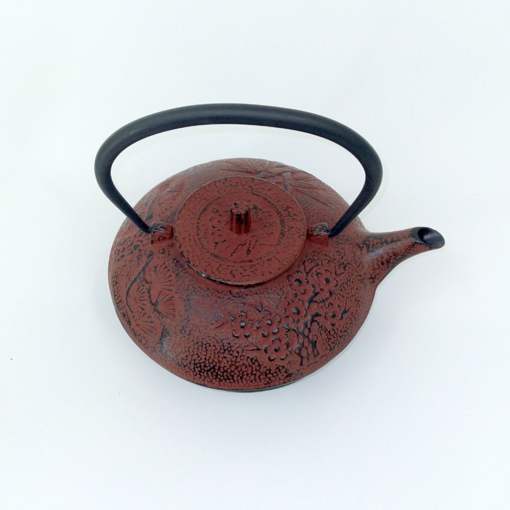 Tea Junction Cast Iron Japanese Teapot Bamboo Motif - Picture 2 of 5